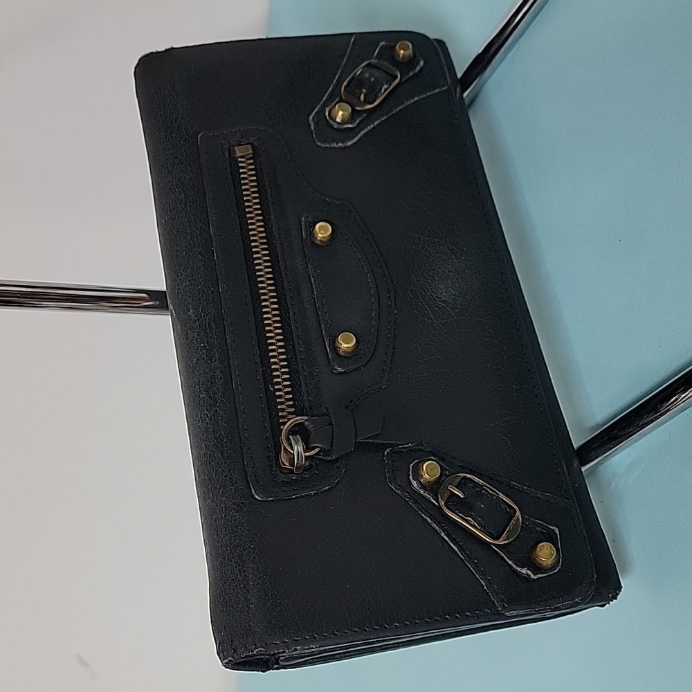 BALENCIAGA Agneau Classic Hardware Magnetic Closure Wallet Black - Picture 4 of 16